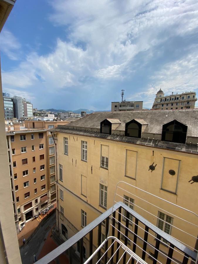 Genoa Lux Apartments With Parking Exterior foto