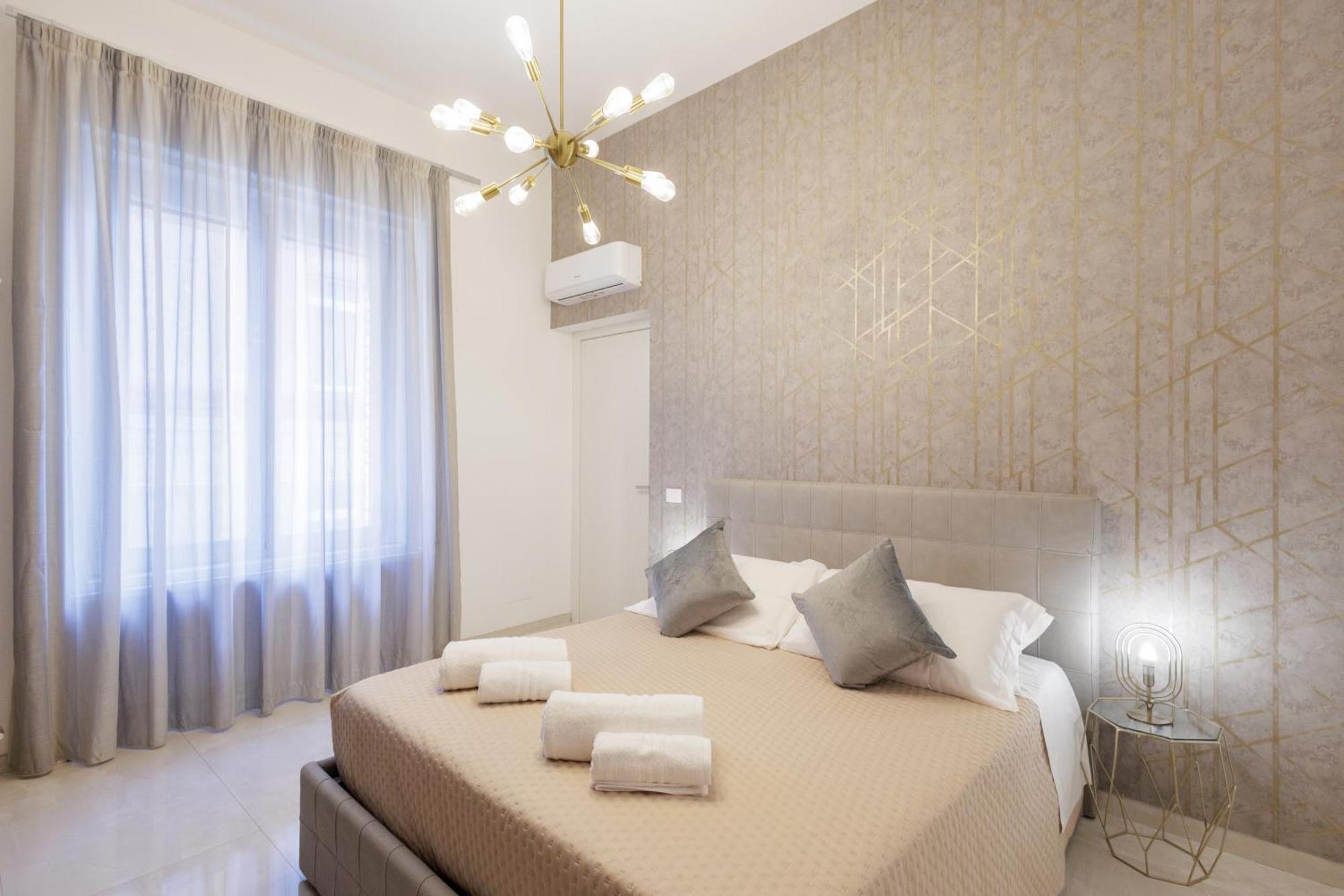 Genoa Lux Apartments With Parking Exterior foto