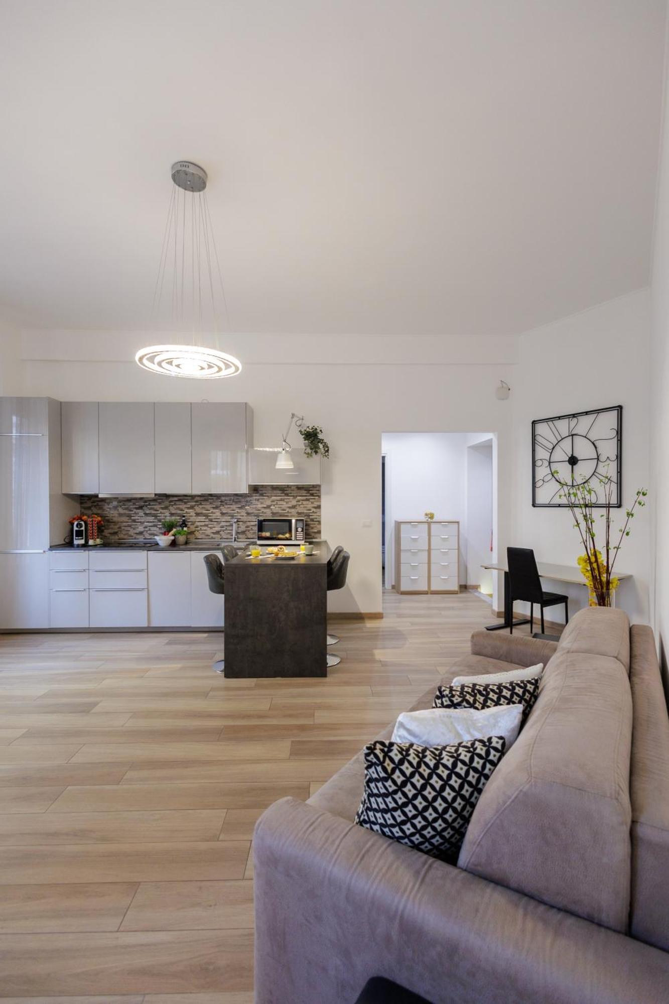 Genoa Lux Apartments With Parking Exterior foto
