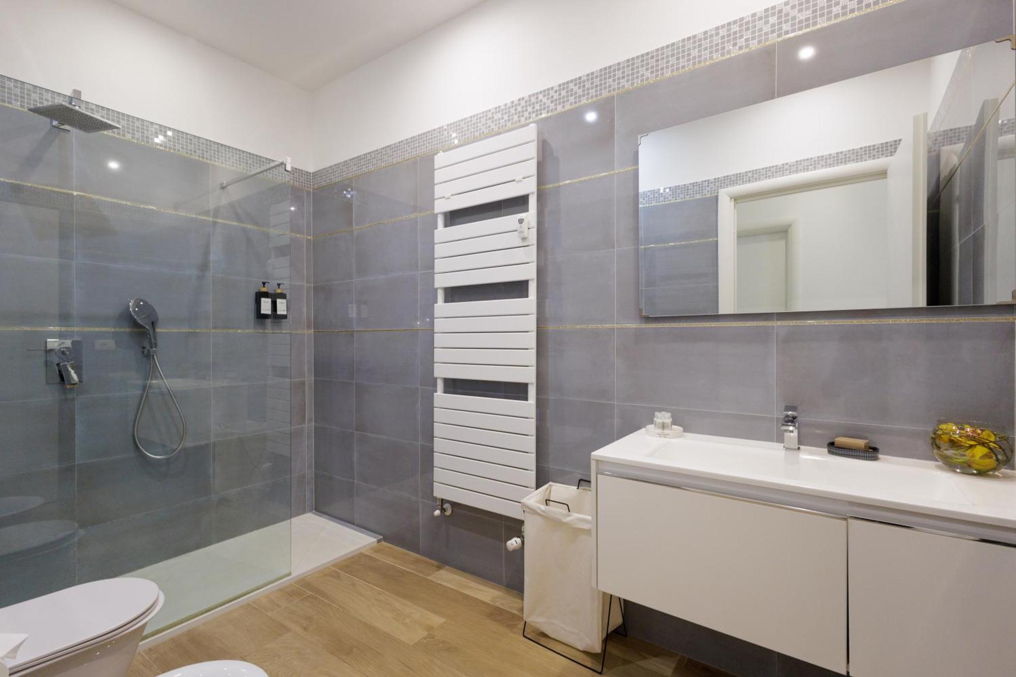 Genoa Lux Apartments With Parking Exterior foto