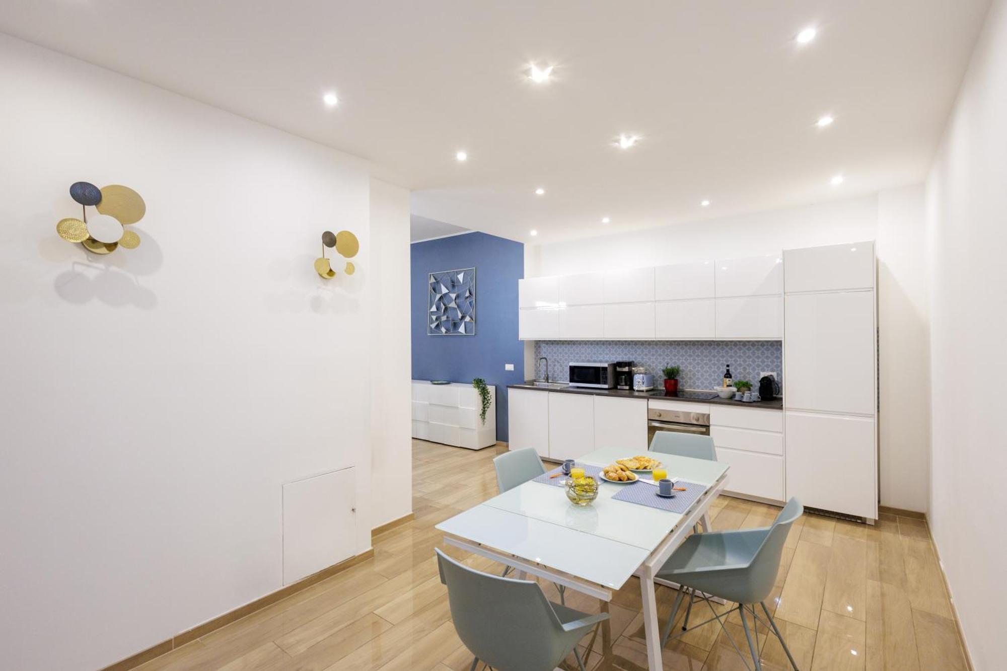 Genoa Lux Apartments With Parking Exterior foto